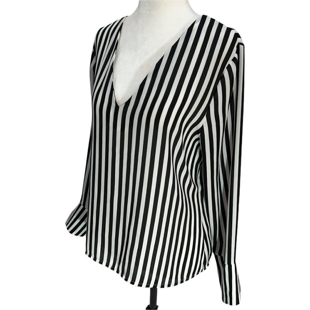 TRICOT Black/White Striped V-Neck Long Sleeve Blouse Top Size M - Picture 3 of 9